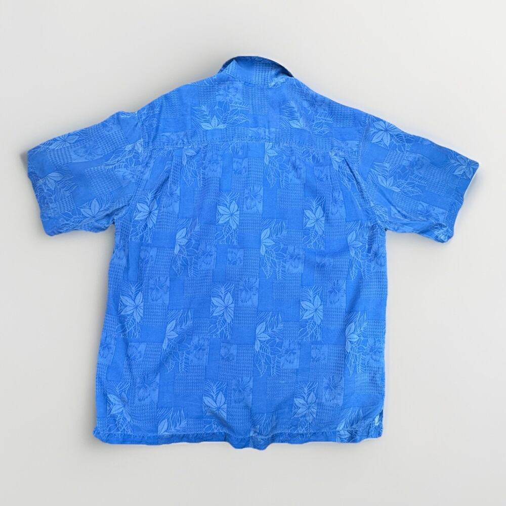 Tommy Bahama 100% Silk Camp Shirt Men’s Large Blue Embroidered Aloha - Picture 2 of 9